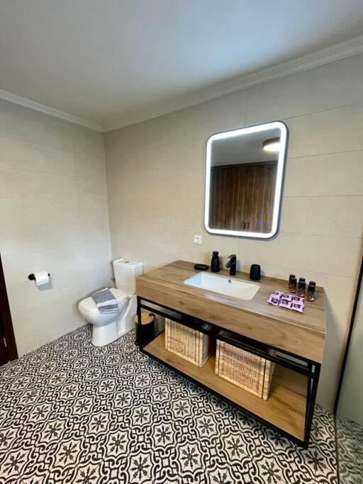 Villa Eftychia Serene Getaway With Hot Tub In A Quiet Location Kissamos Exterior photo