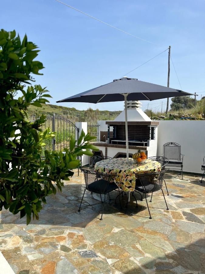 Villa Eftychia Serene Getaway With Hot Tub In A Quiet Location Kissamos Exterior photo