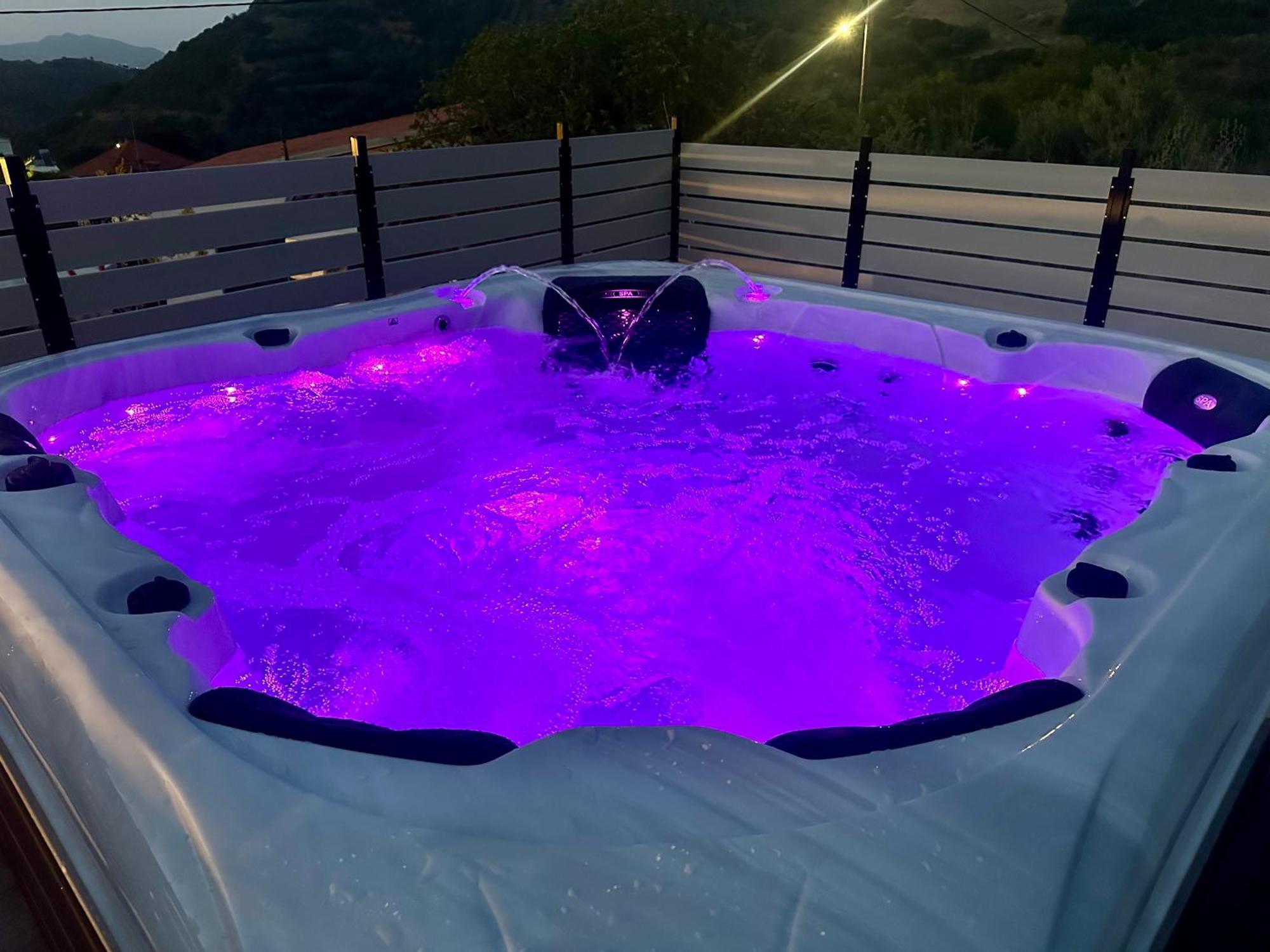 Villa Eftychia Serene Getaway With Hot Tub In A Quiet Location Kissamos Exterior photo